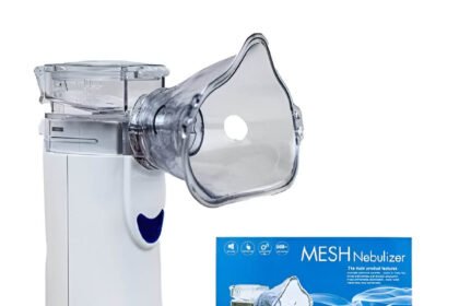 Hordozható ultrahangos inhalátor zsebméretű designnal.